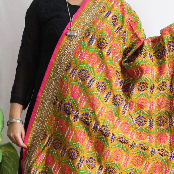 Kantha Dupatta