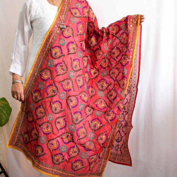 Kantha Dupatta