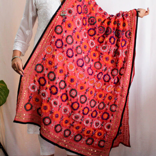 Kantha Dupatta